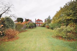 Photo 10- click for photo gallery